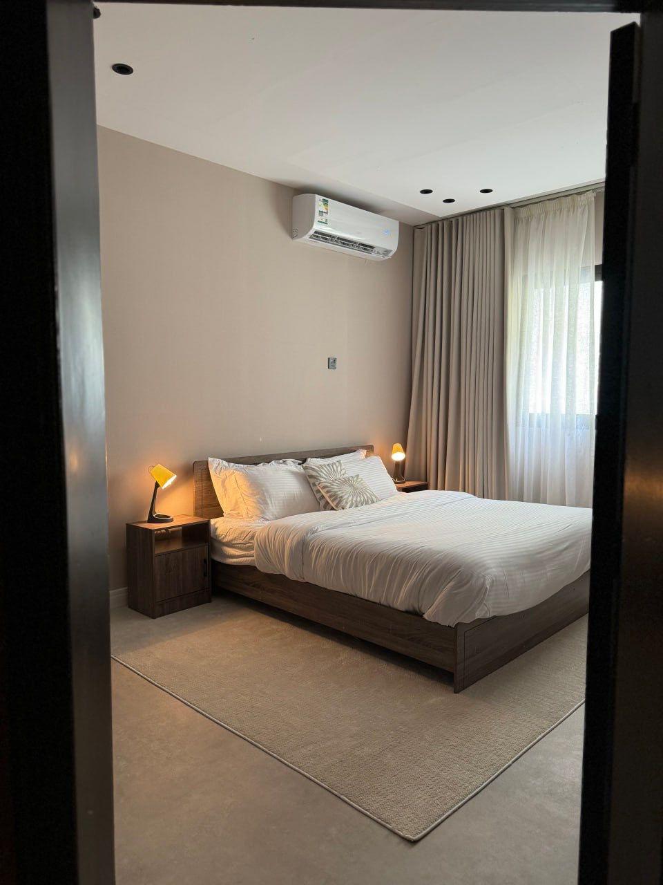 Amazing Apartment with Self Check-in | 5657 Bedroom