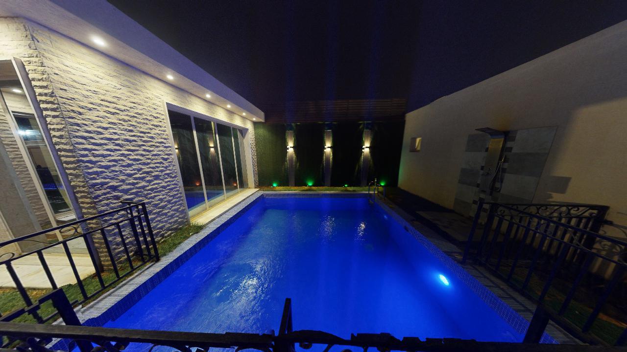 Comfy Istiraha with Pool | 180 Pool