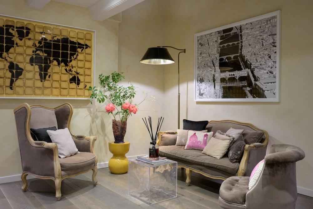 Mabelle Firenze Residenza Sassetti Reception