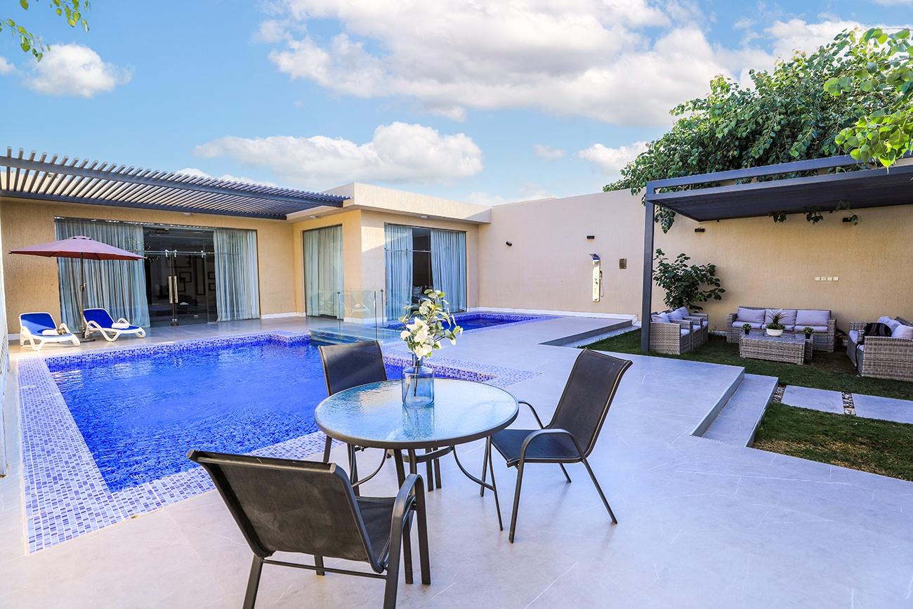 Amazing Chalet with BBQ Area | 385