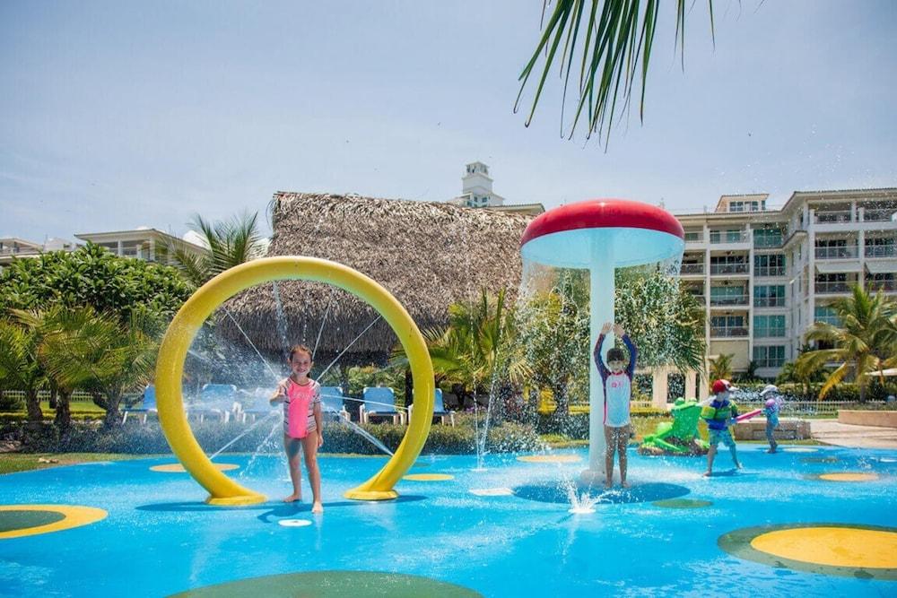 ذا بيتش - فرورنت كوندو باي أكومودو لونج ستاي أونل غرفة