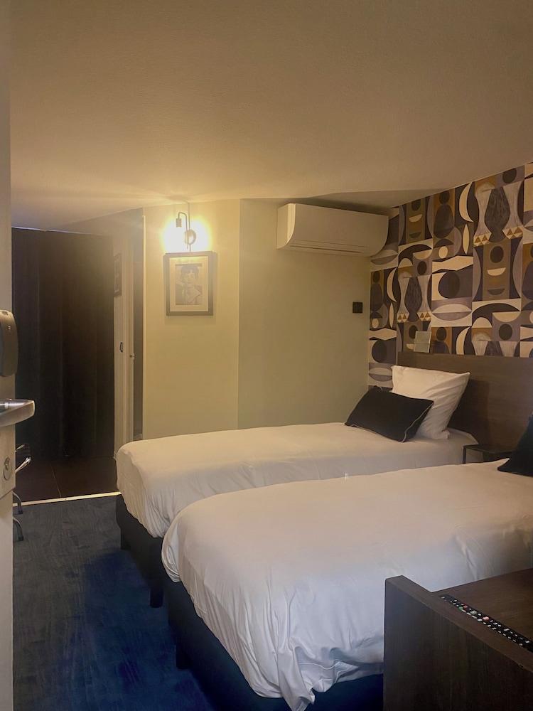 Hôtel Acadie Morangis Room