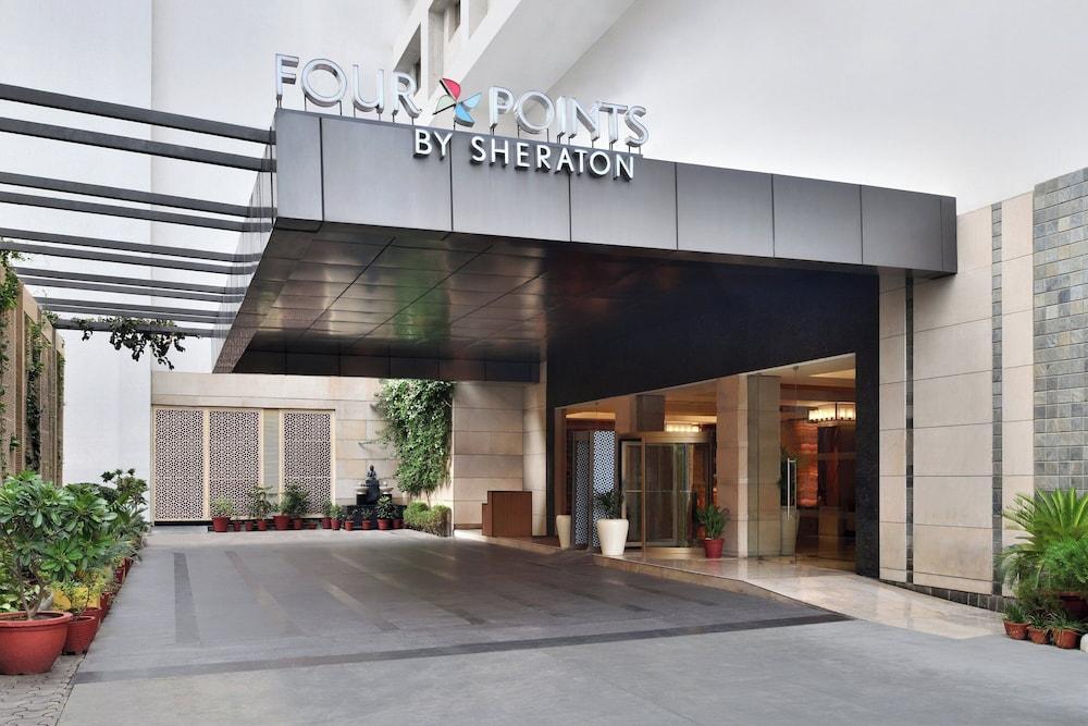 فور بوينتس باي شيراتون جايبور،سيتي سكوير منطقة الانتظار في الردهة