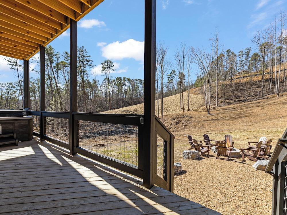 S'more Splashing Property Amenity