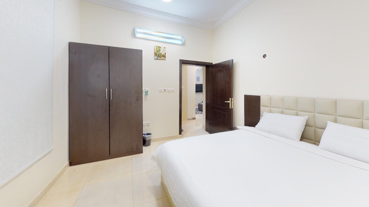 Attractive Apartment with Comfortable and Simple Furniture | 1983 Bedroom