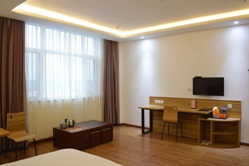 Shangjia Hotel