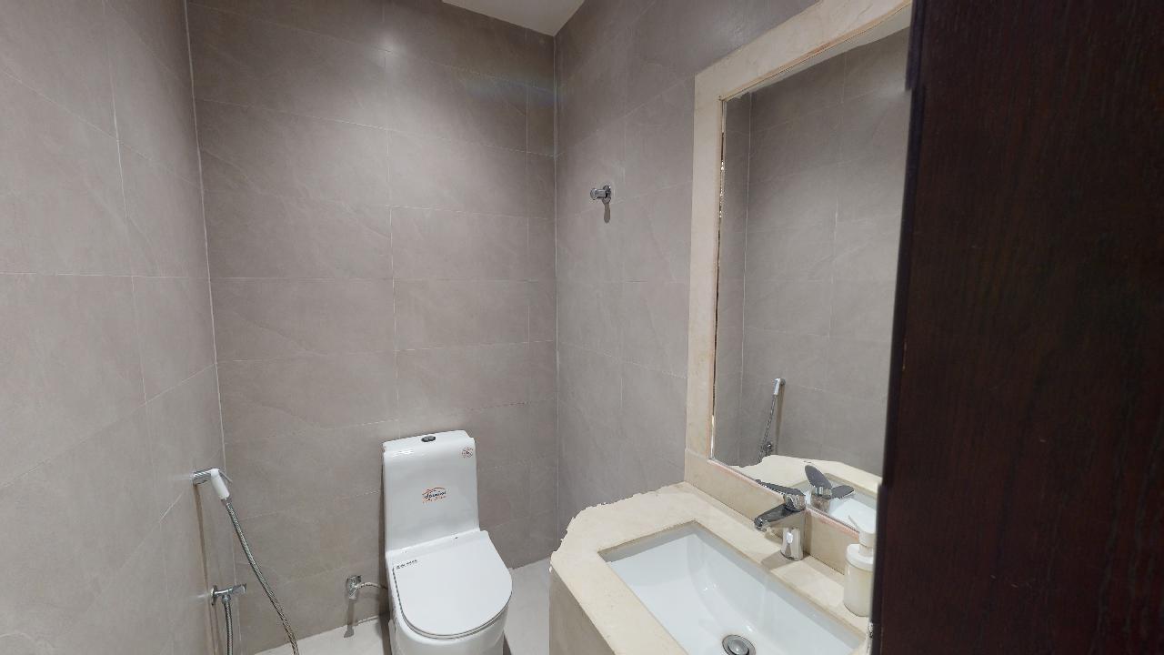 Amazing Chalet with Comfortable and Simple Furniture | 976 Bathroom