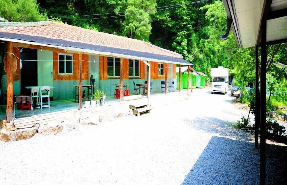 Wondumag Minbak Exterior