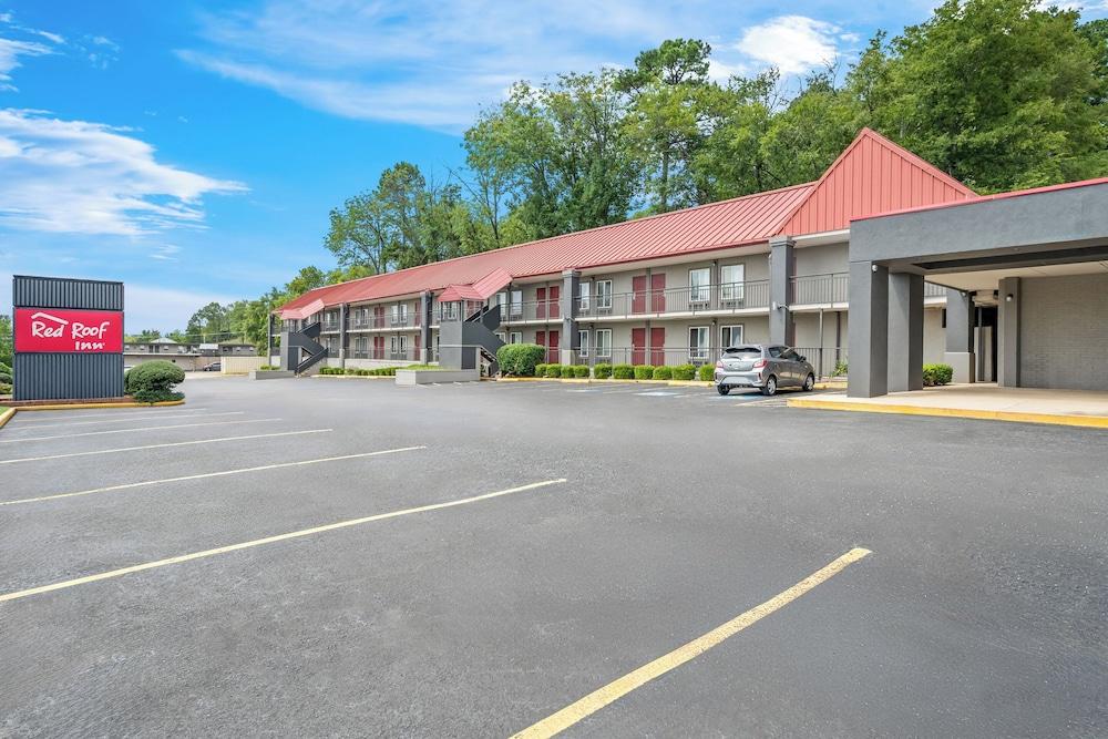 ريد روف إن هوت سبرينجز