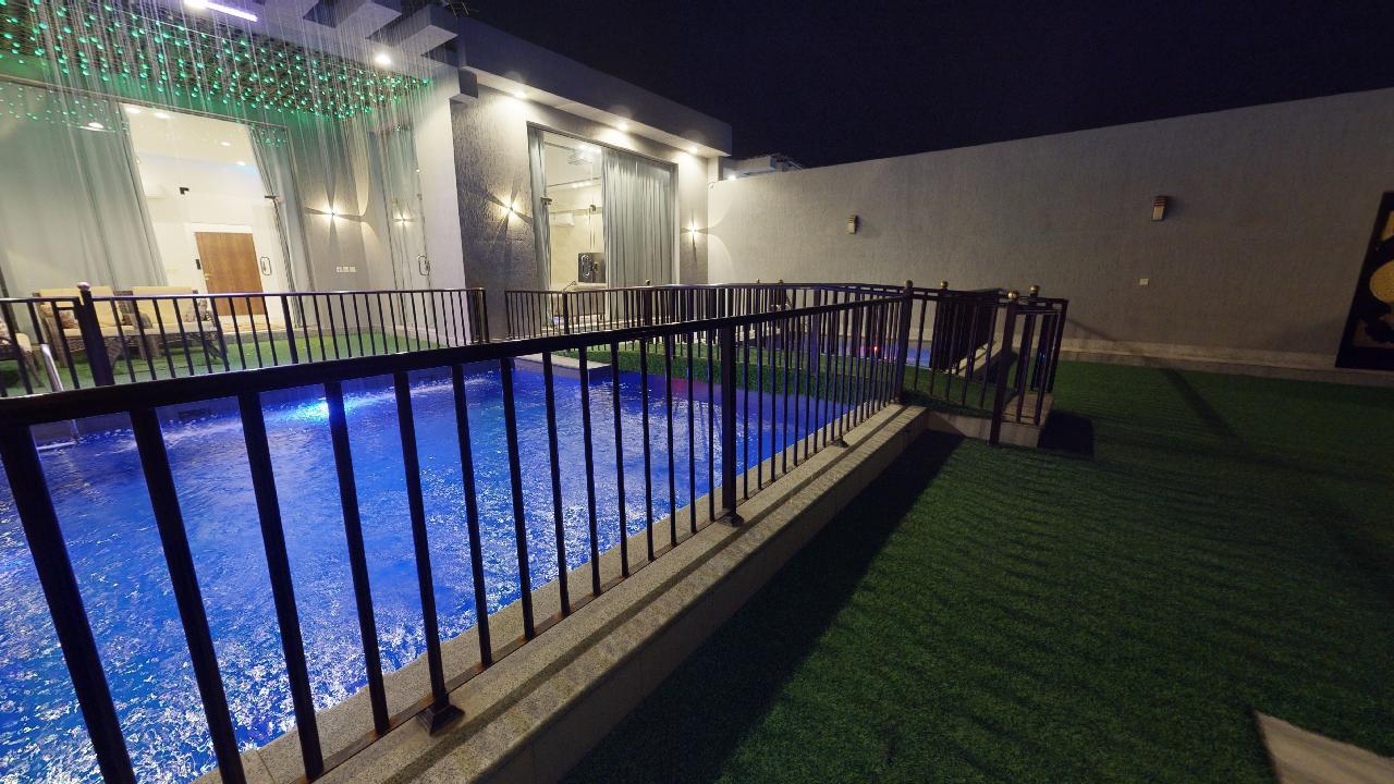 Elegant Chalet with BBQ Area | 1004 Pool