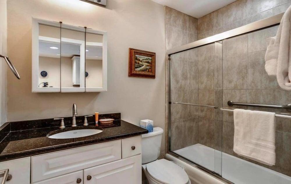 C2 1bed/1bath Featured Image