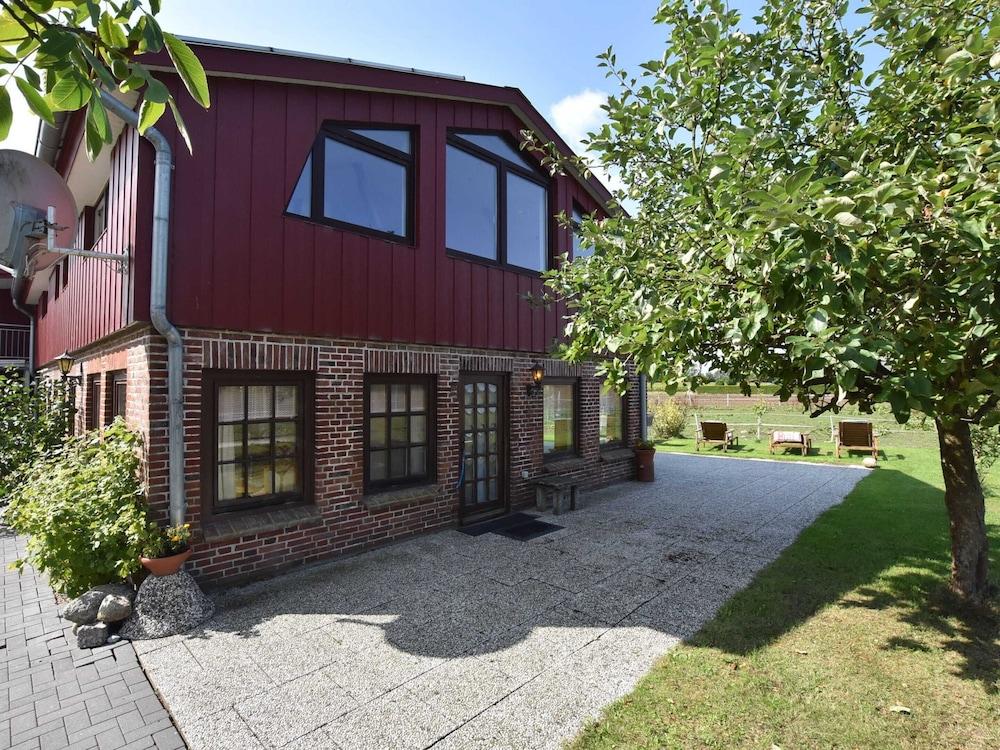 إكسكويسيت مانشين إن بوجولز نير سي المنطقة الخارجية