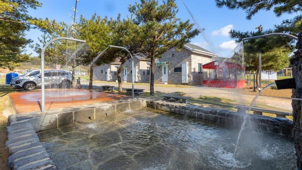 Taean Hansung Healingcamp Dokche Pension Exterior