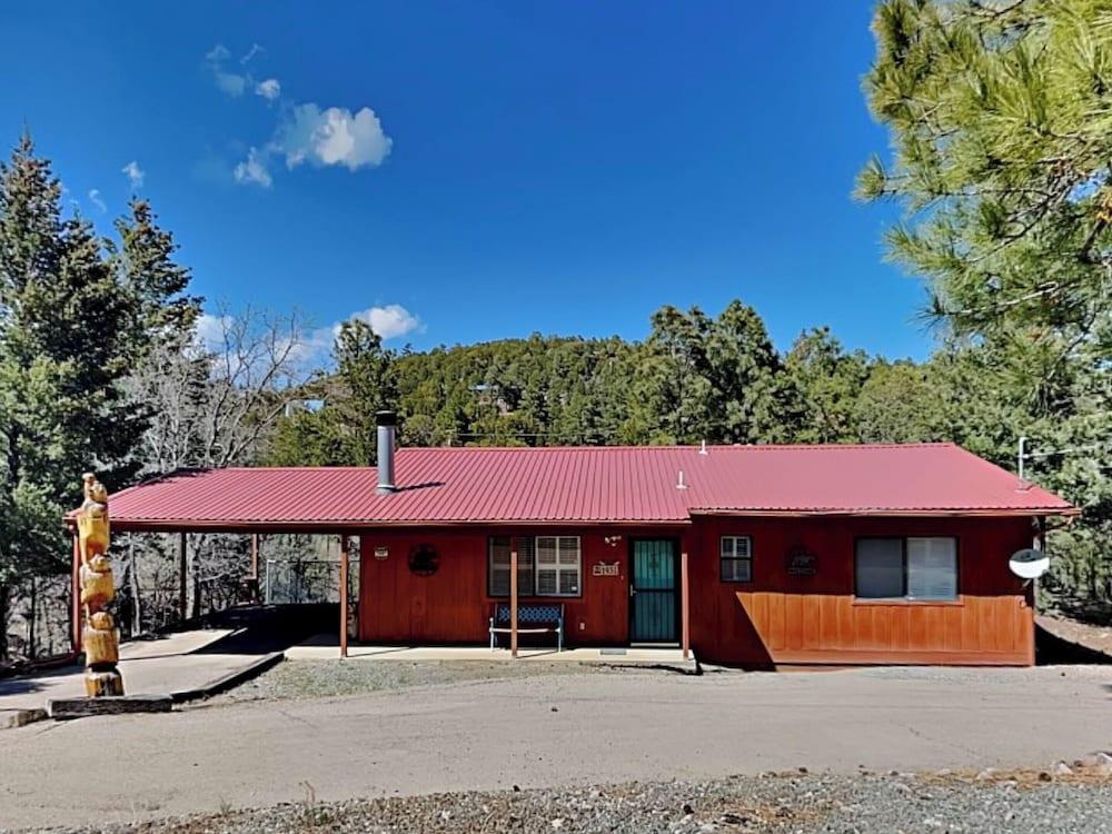 Touch of Santa Fe Property Amenity