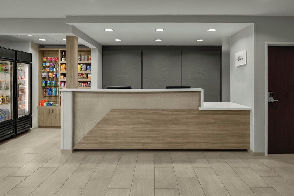 SpringHill Suites Lehi at Thanksgiving Point Reception