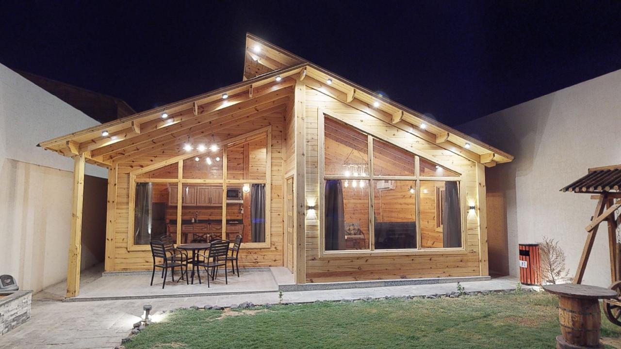 Comfy Chalet with Speakers | 253