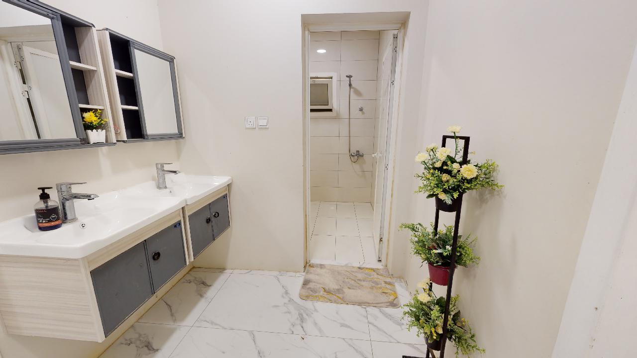 Elegant Chalet with Play Area | 1544 Bathroom