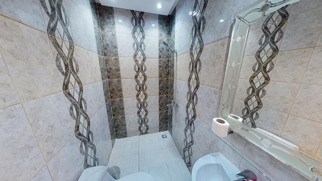 Attractive Chalet with Comfortable and Simple Furniture | 1028 Bathroom