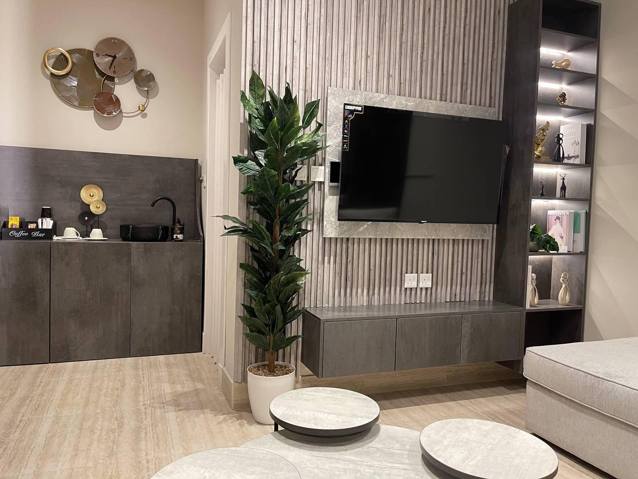 Comfy Studio with Comfortable and Simple Furniture | 5639 Bedroom