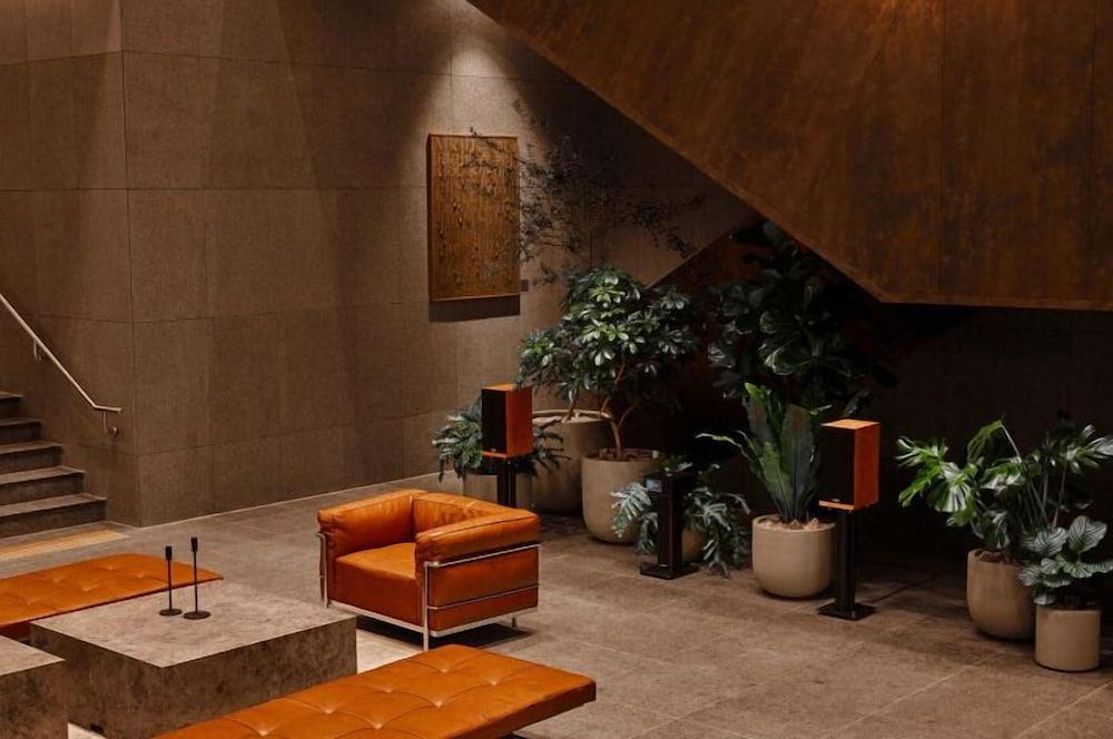 Citadines Connect Hari Busan Lobby