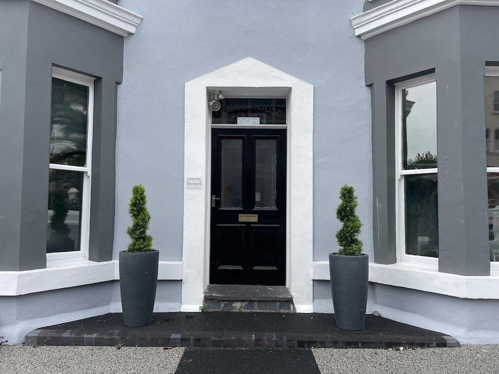 Fabulous Apt in the Heart of Victorian Llandudno Exterior