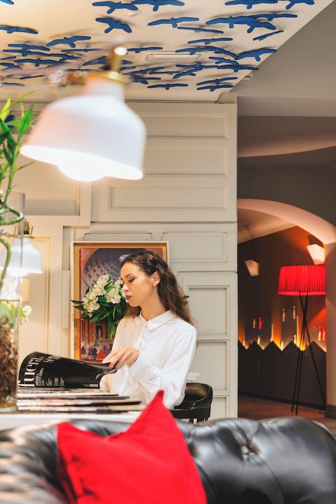 بلو ويندوز هاوس الردهة