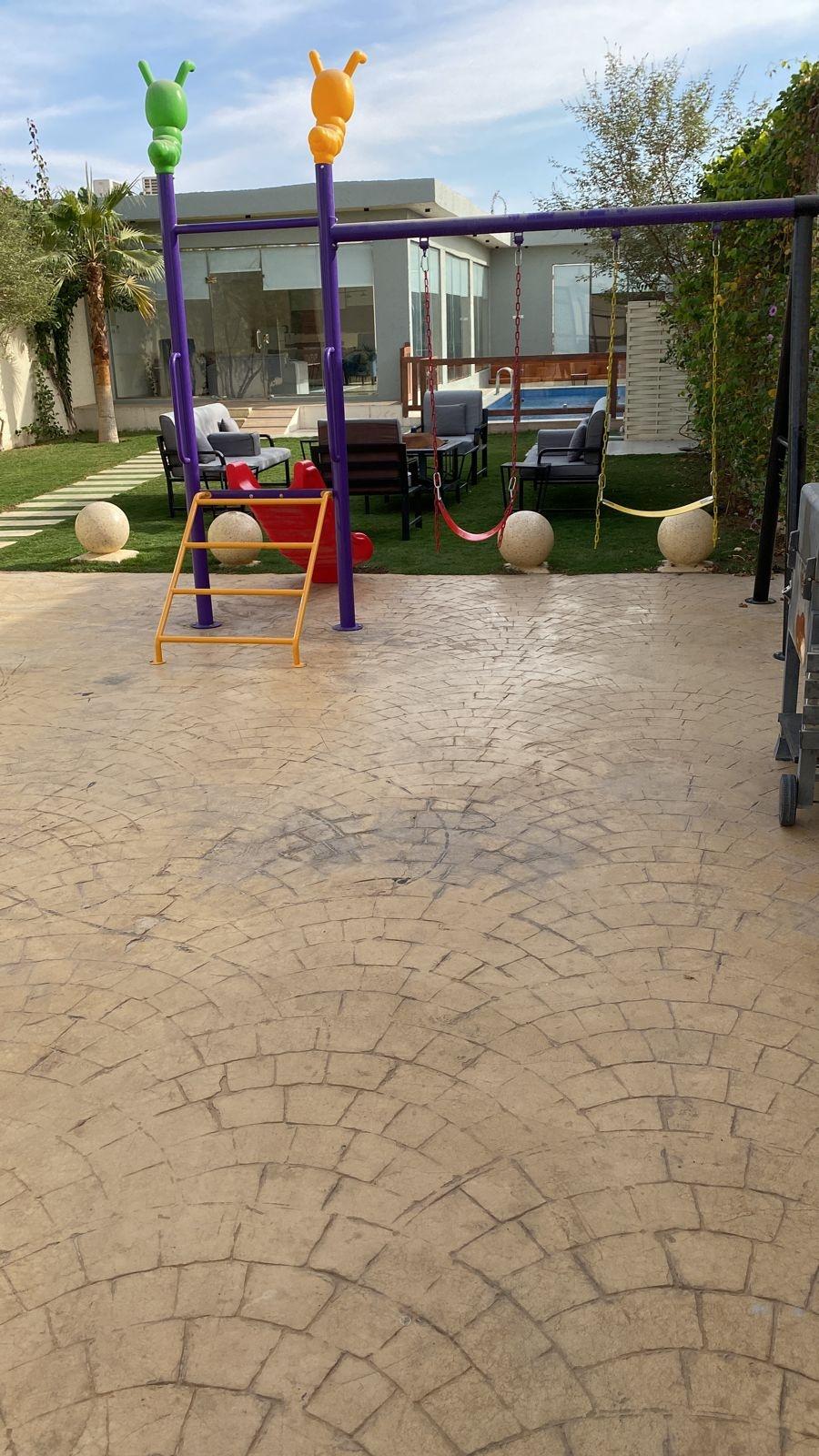 Amazing Chalet with Kids Playground | 2620