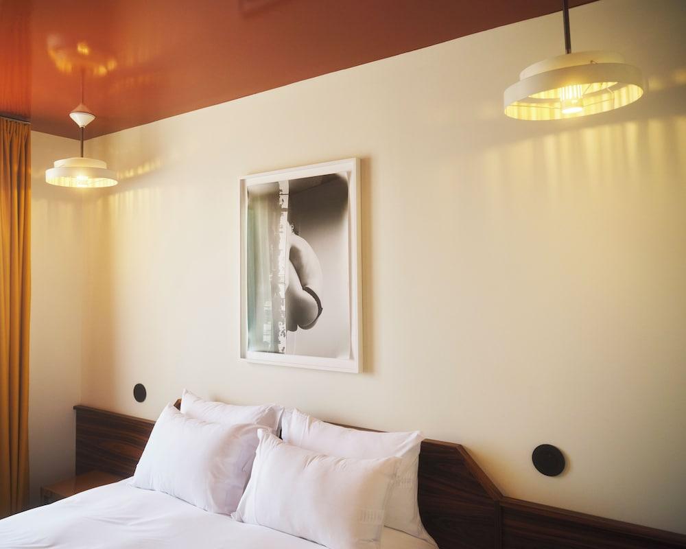 Hôtel Présent - 200m des Arènes de Arles - Encore Mieux Room