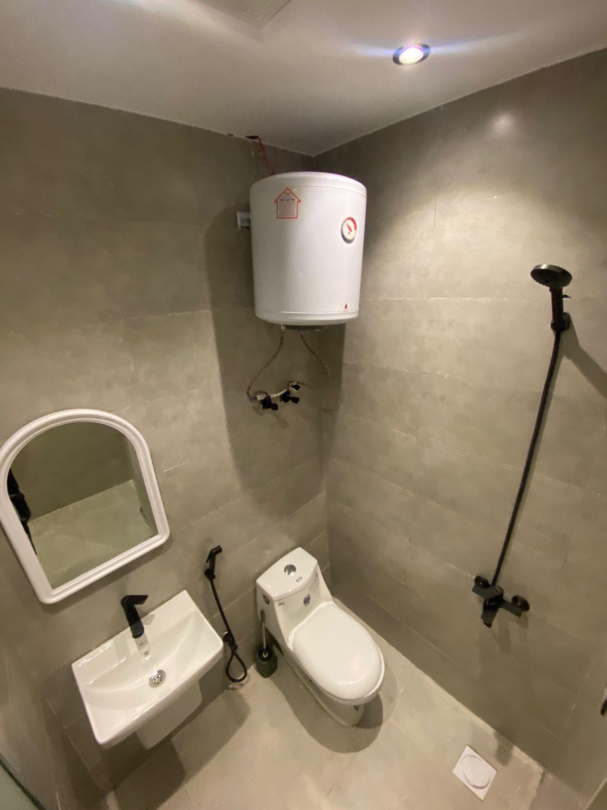 Elegant Studio with Self Check-in | 5760 Bathroom