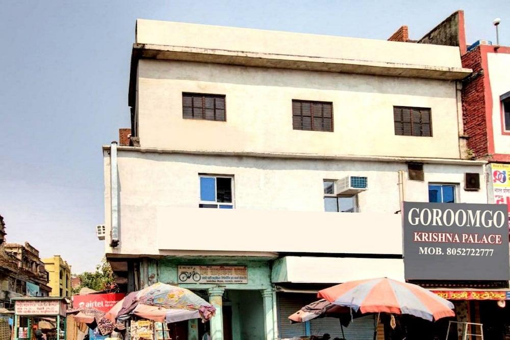 Goroomgo Krishna Palace Charbagh Lucknow Exterior