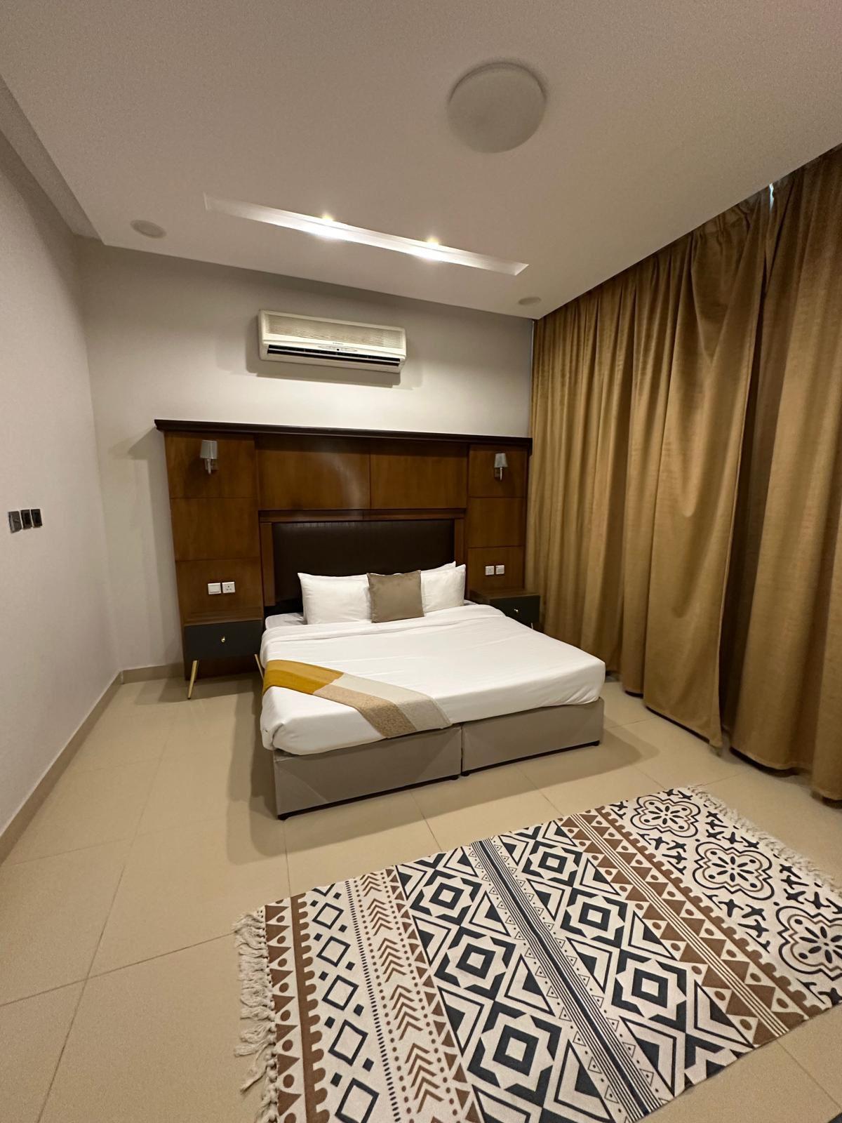 Amazing Apartment with Comfortable and Simple Furniture | 4327 Featured Image