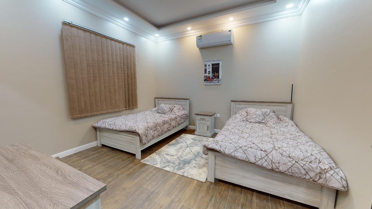 Comfy Chalet with Comfortable and Simple Furniture | 882 Bedroom