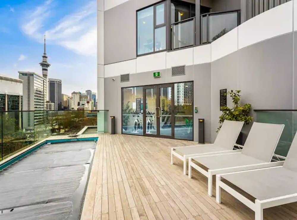 Sunny Retreat In Heart Of Cbd Exterior