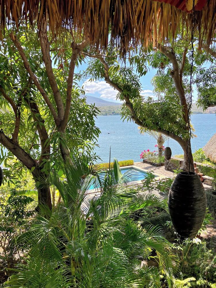 Isleta El Espino Ecolodge