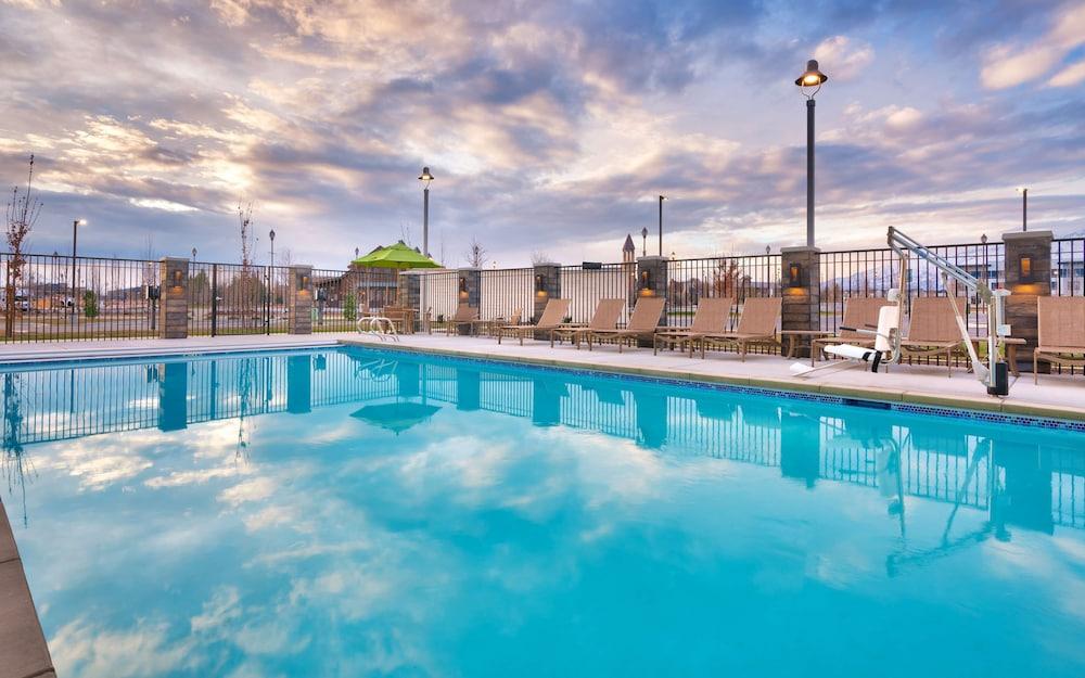 Hyatt House Provo/ Pleasant Grove Waterslide