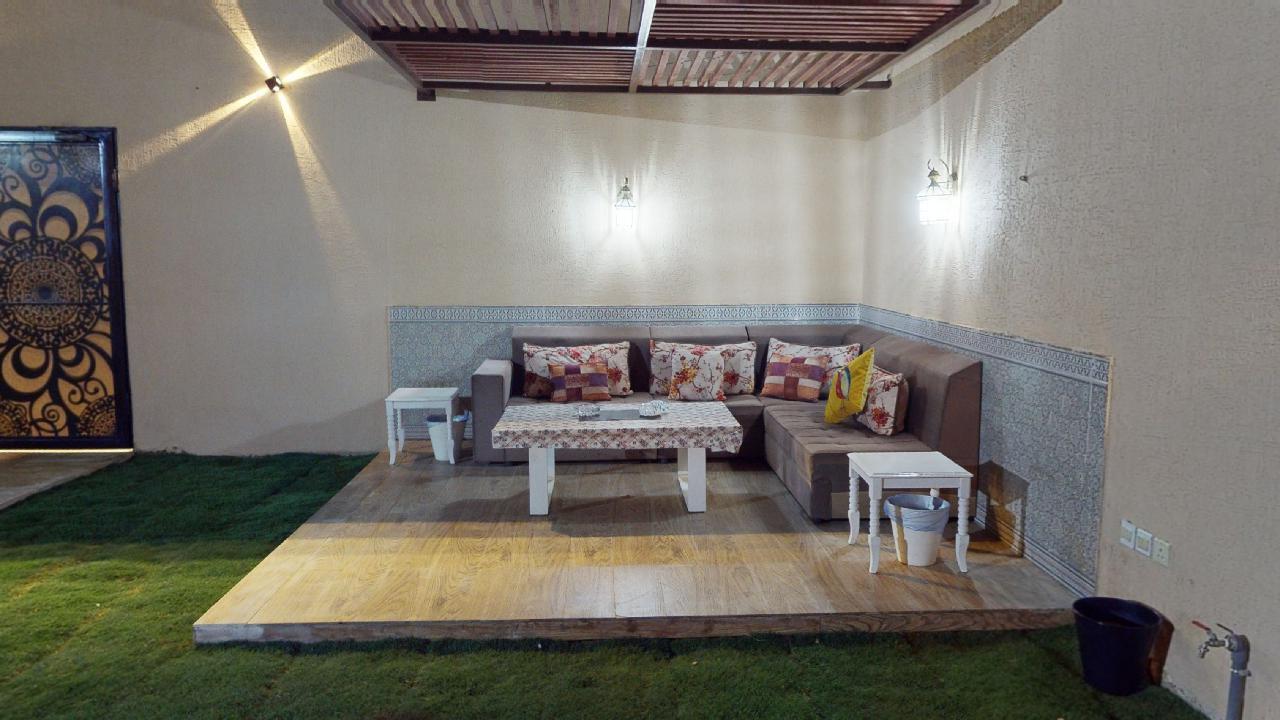Attractive Chalet with Comfortable and Simple Furniture | 1028 Terrace/Patio
