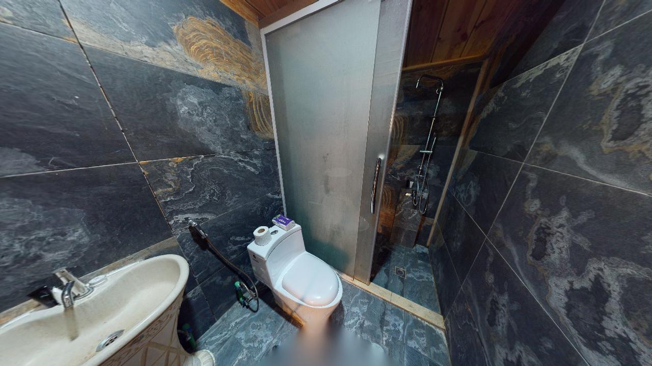 Amazing Chalet with Jacuzzi | 287 Bathroom
