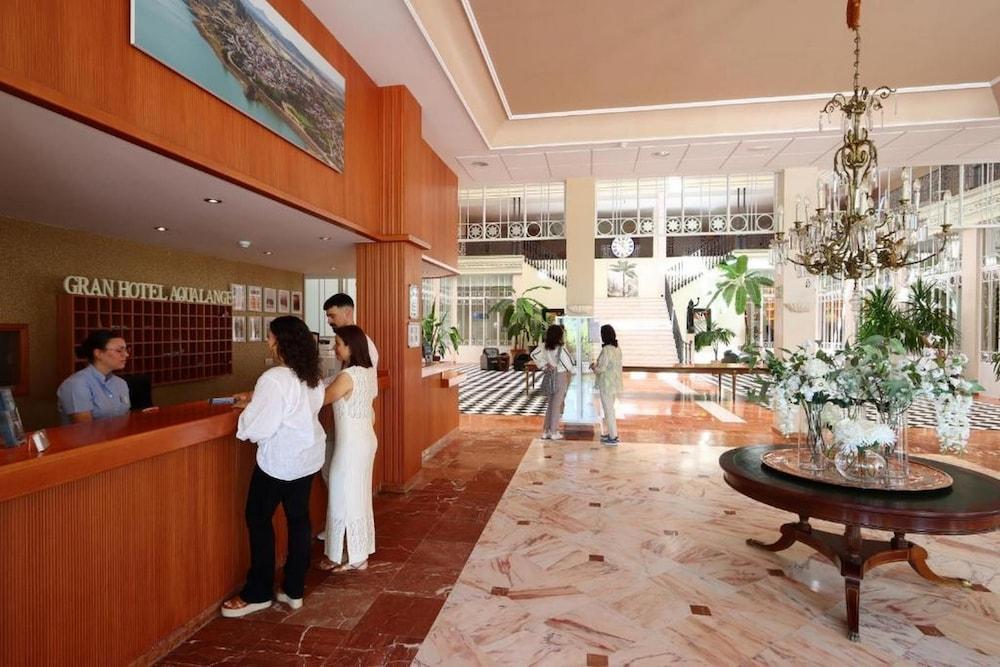 Gran Hotel Aqualange - Balneario de Alange Reception