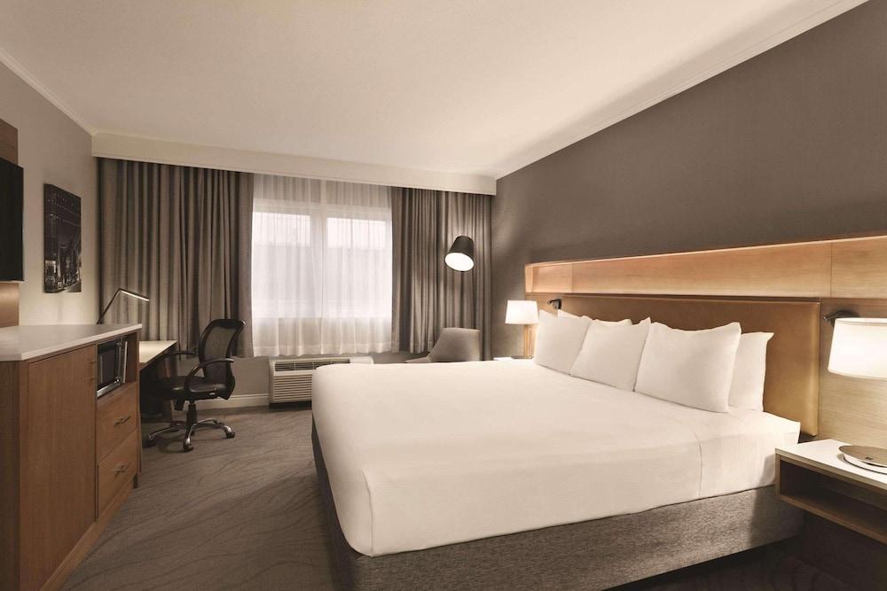 دبل تري باي هيلتون بروفيدنس إيربورت ورويك غرفة