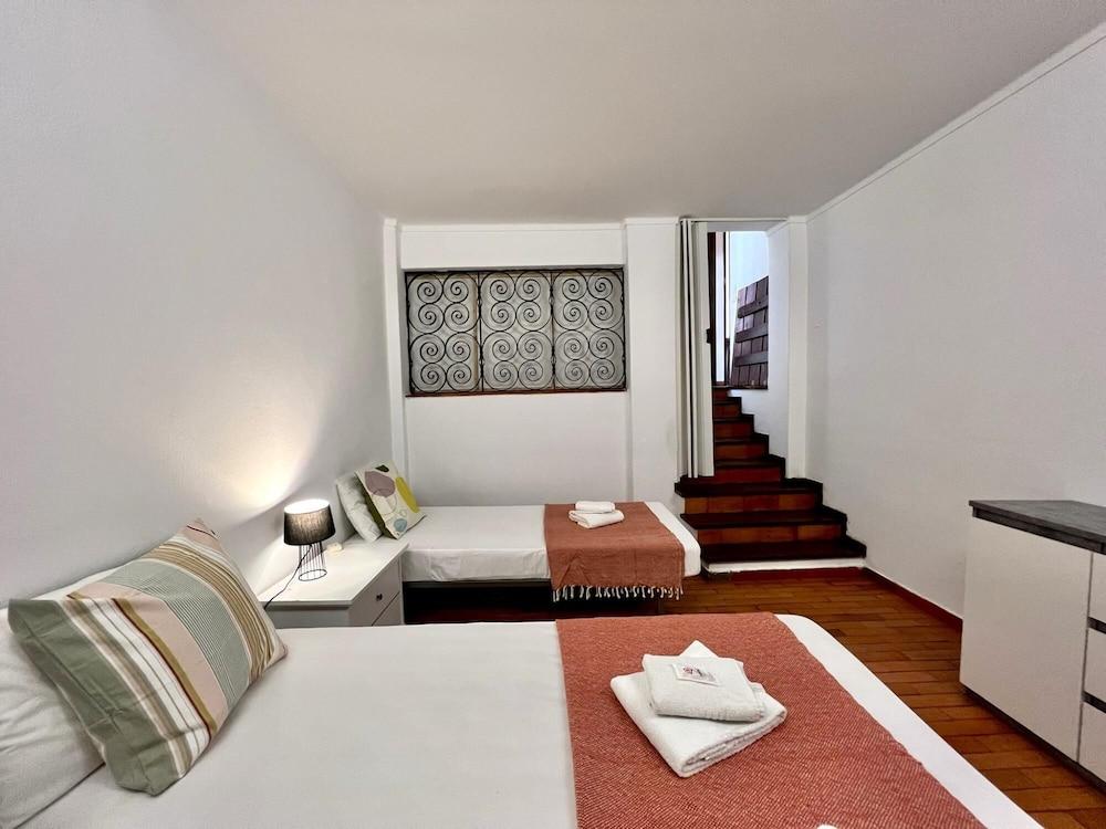 Albufeira Beach Ocean 6 by Homing Room