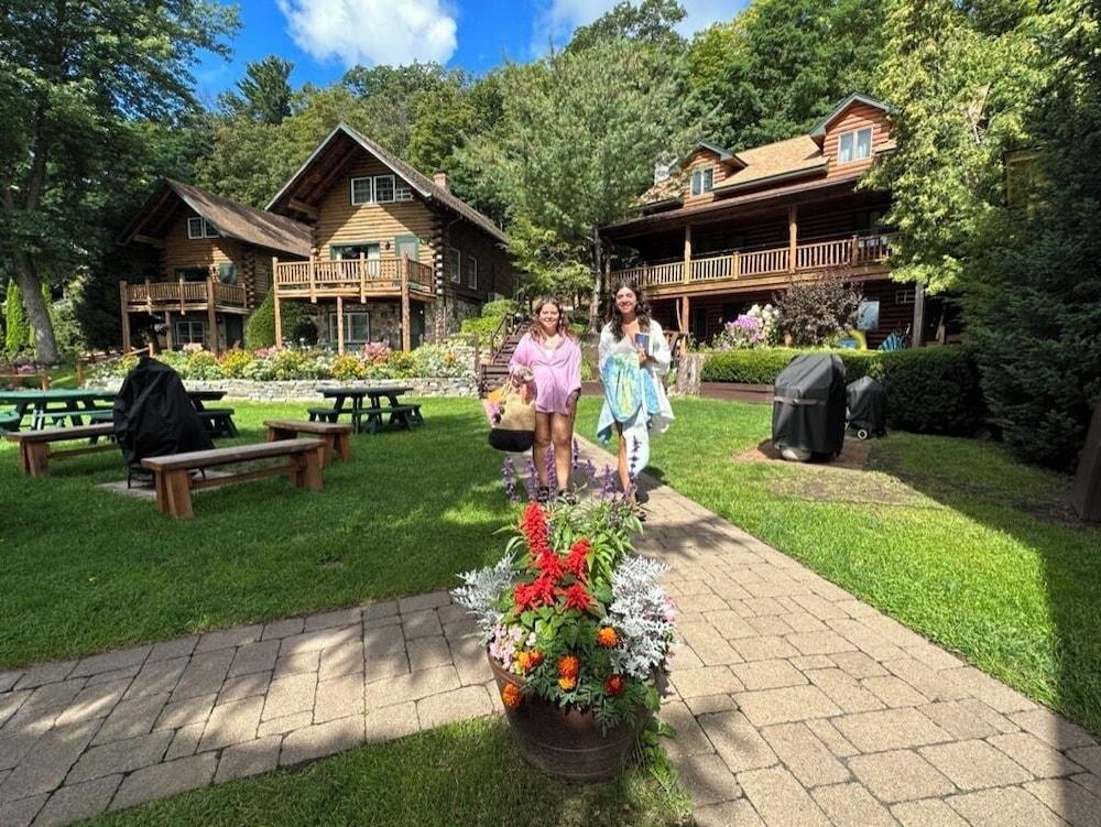 Trout House Village Resort Exterior