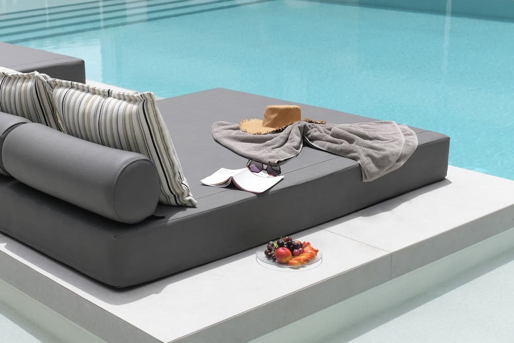 Blazer Suites Hotel Outdoor Pool