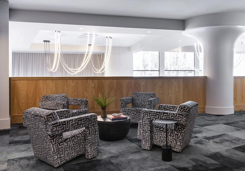 Kissel Uptown Oakland, in the Unbound Collection by Hyatt Lobby Sitting Area