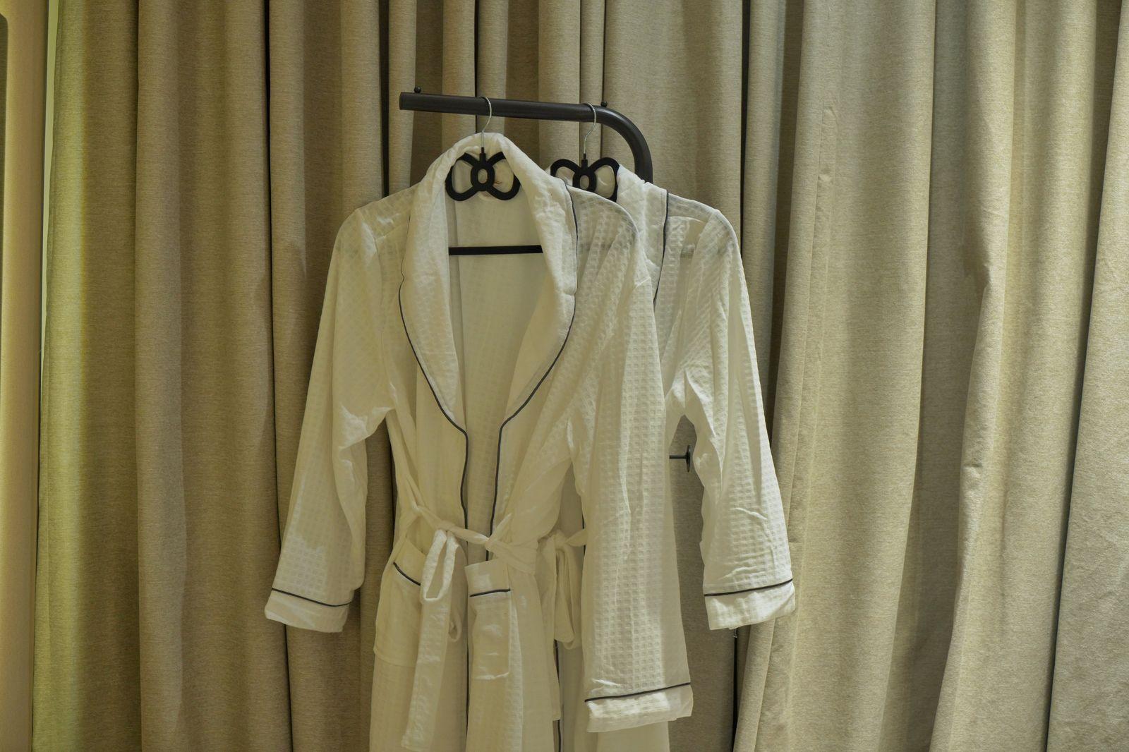 Luxurious Apartment with Comfortable and Simple Furniture | 5596 Interior