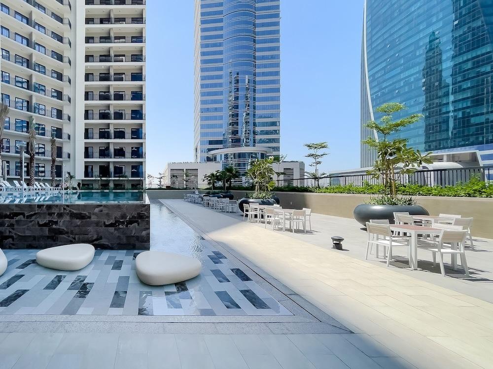 Zada tower 1BR with view on Business Bay Property Grounds