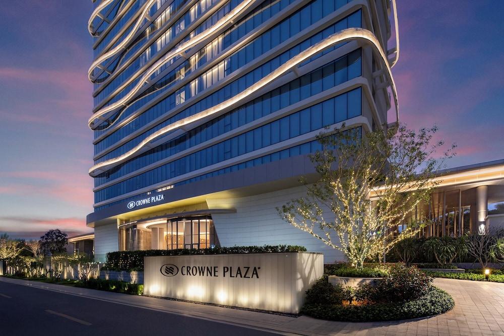 Crowne Plaza Sanya Yazhou Bay by IHG Exterior
