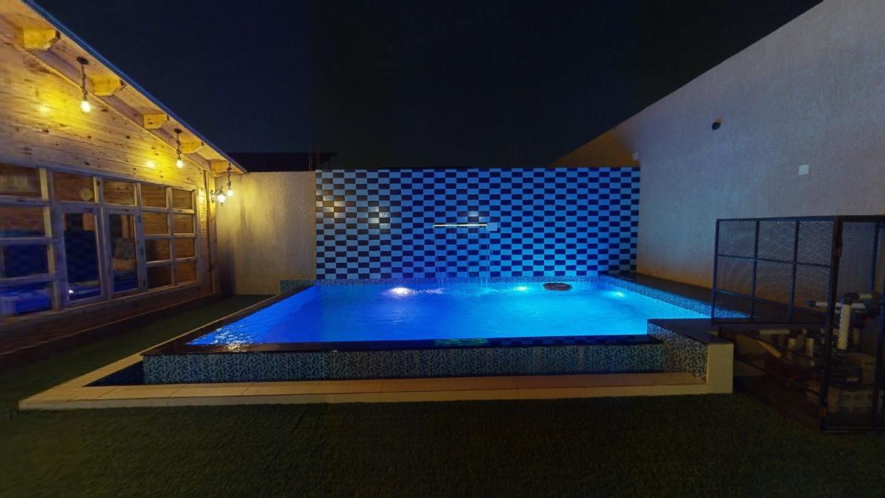 Comfy Chalet with Comfortable and Simple Furniture | 1534 Pool