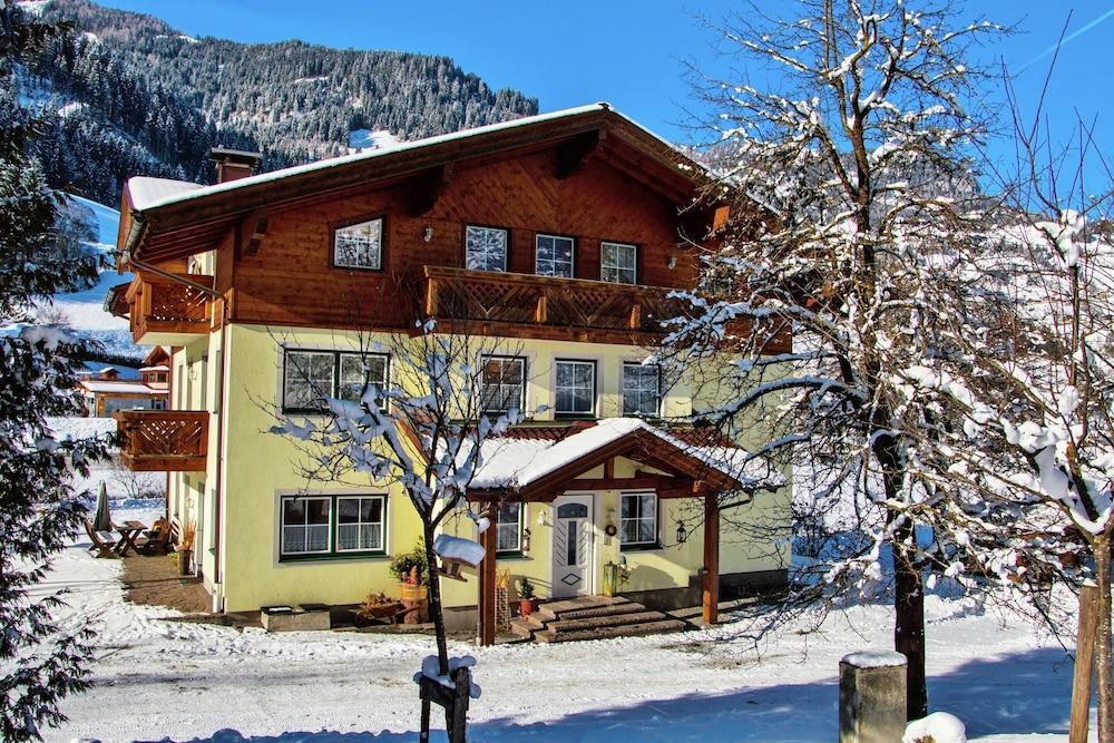 Apartment in Grossarl Near Ski Slopes
