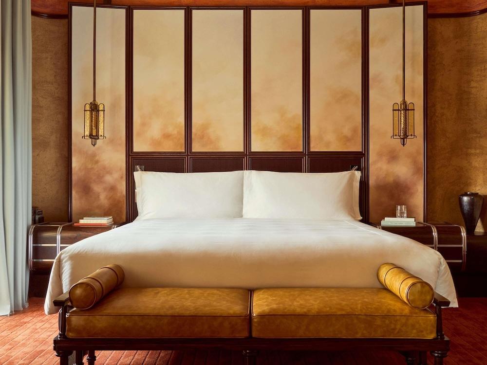 Orient Express La Minerva Exterior