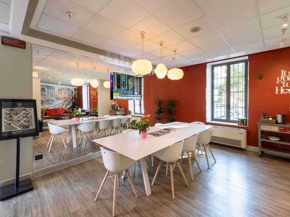 بد آند بريكفاست هوتل روما توسكولانا سان جيوفاني الردهة